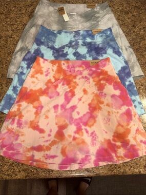 PINK Victoria's Secret Tie-Dye High Waist V Crossover Skirt Pink, Blue or Gray L